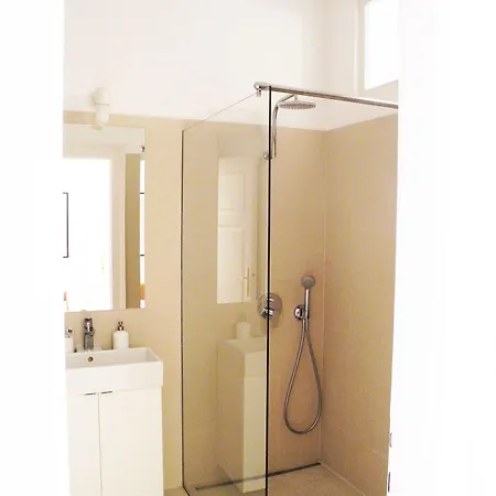 Rbnb - Inner Iii. 3* Budapest