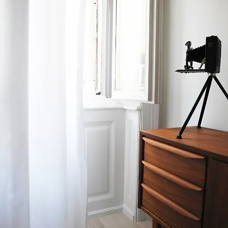 Rbnb - Inner Iii. Inn 3*