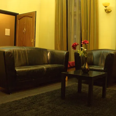 Budapest Hotel Apartments 4*