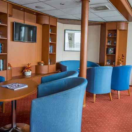 Onriver - Ms Maribelle Hotell