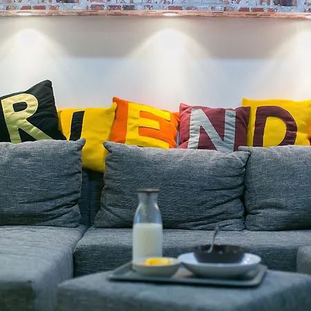Friends & Vandrerhjem *
