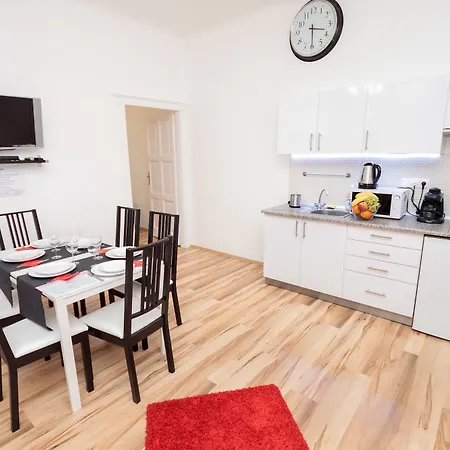 Centre Style Apartment