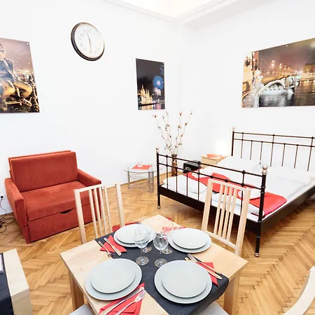 Apartment Centre Style Budapest