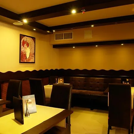 Residencia Baron 4*