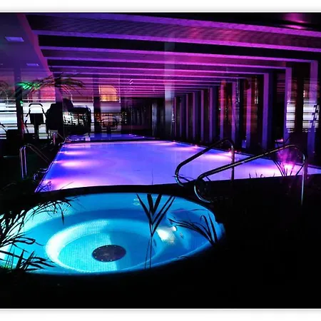 Luxury Downtown 4* Budapest