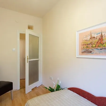 Greta Apartman Apartment *