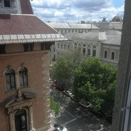Next Door Appartamento *
