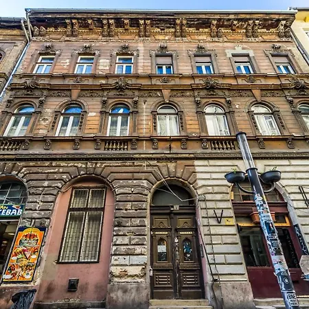 Apartment Kaz8 9 Budapest