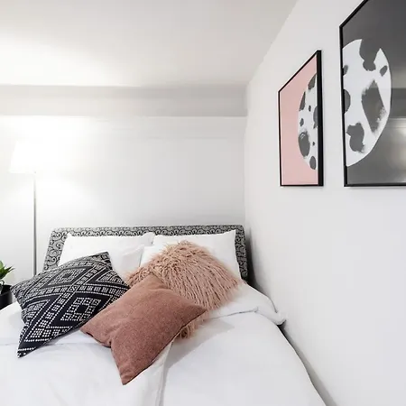 Rainbow Dream Apartment