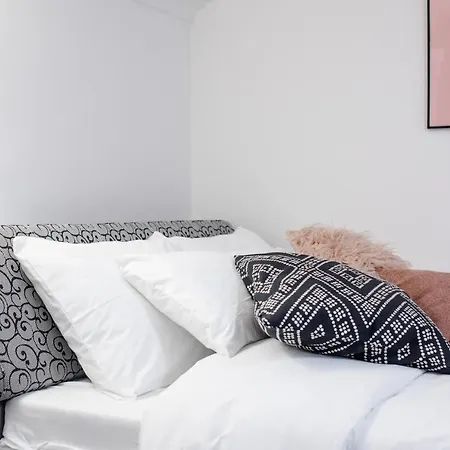 Rainbow Dream Apartment