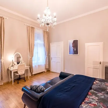 Apartment R38 - Artists Luxury Budapest