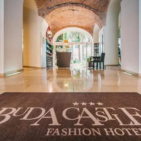 Hotel Buda Castle