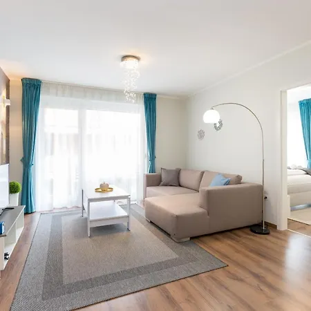 Downtown Residences - Ac,elevator,terrace Apartament *
