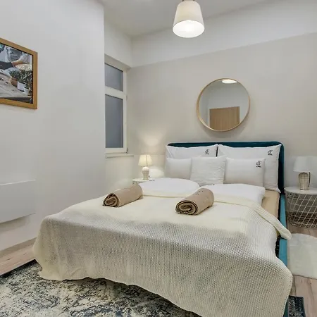 Rozsa Apartman
