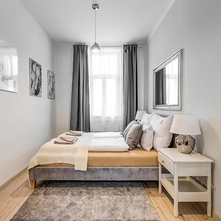 Rozsa Apartman