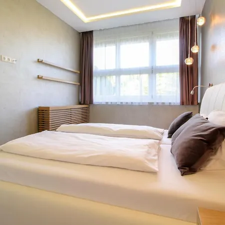 Basilica View Hercegrpimas Luxury Apartment