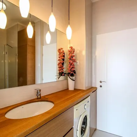 Basilica View Hercegrpimas Luxury Apartment Budapest