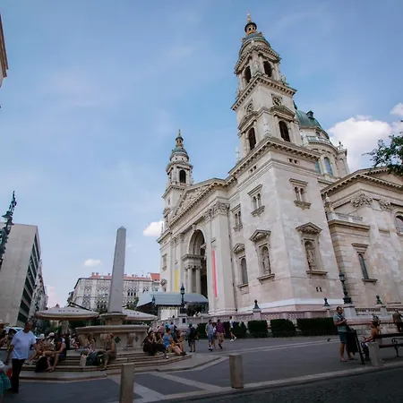 Basilica View Hercegrpimas Luxury * Budapest