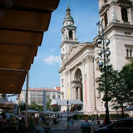 Basilica View Hercegrpimas Luxury Budapest