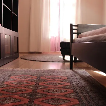 Yasmine Flat Apartment Budapest