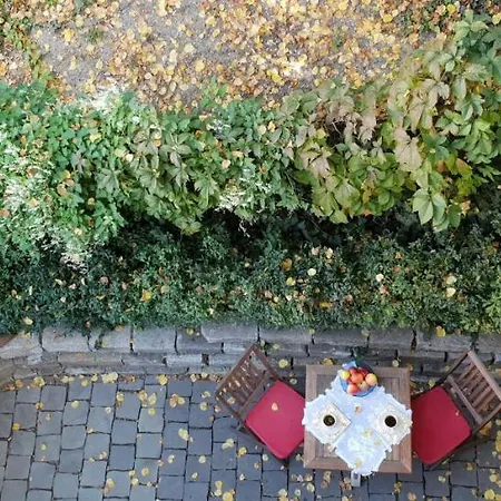 Budasmile At Buda Castle - Aircon & Free Parking Budapest