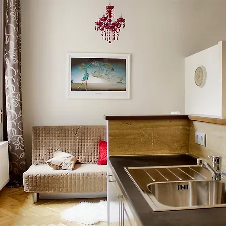Deluxe In The Heart Of The Apartment Budapest