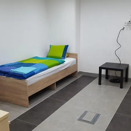 13 Rakoczi Ut Budapest
