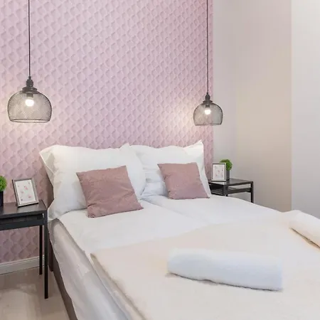 Apartment Milano Design Center With Ac Budapest