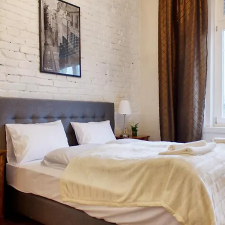 4br , 3bhr With Ac At The Opera Appartement Boedapest