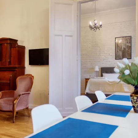 Apartment 4br , 3bhr With Ac At The Opera *