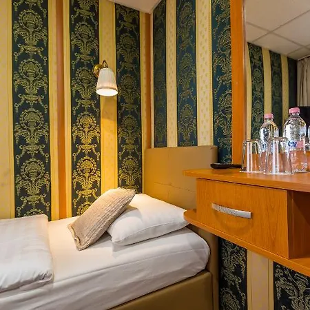Hotel Onriver - Grand Jules 3*