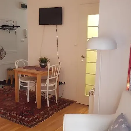 Mintage /former Mirage Apartment *