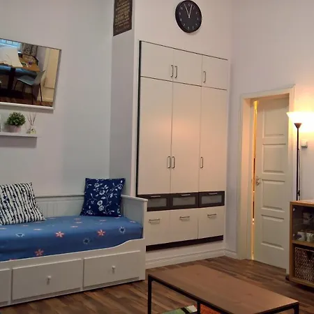 Castle View Apartment