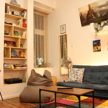 Castle View Apartment *