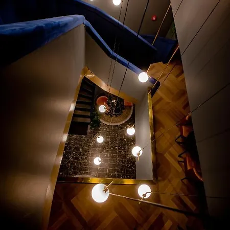 Noble Boutique - Adults Only 4*