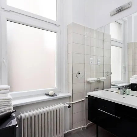 Contemporary Vaci Utca