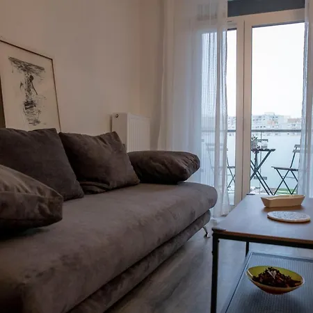 Sasadpark's New In The West Part Of Buda Apartment Budapest
