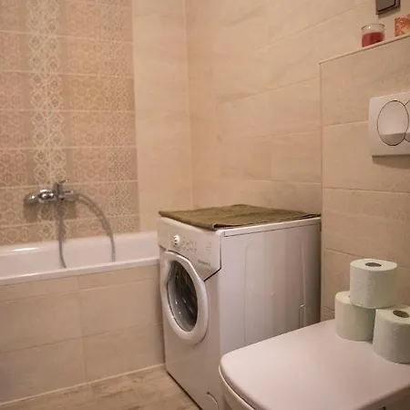 Sasadpark's New In The West Part Of Buda Apartment Budapest