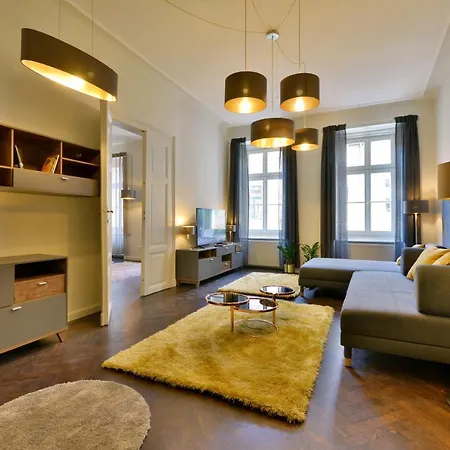 S23 Aparthotel *