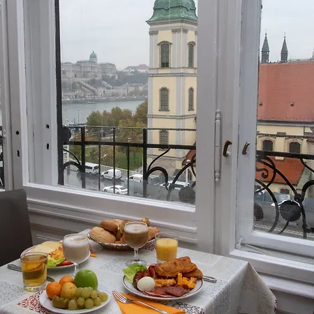 Hotel Matyas