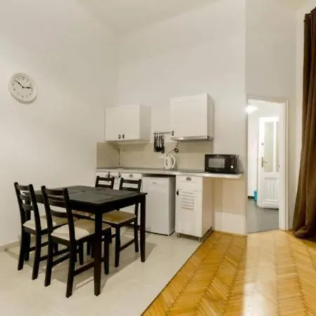 Deer-friendly In The City Centre * Budapeste