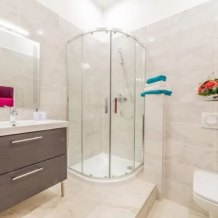 Aparthotel Global