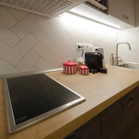 Apartment Pacman *