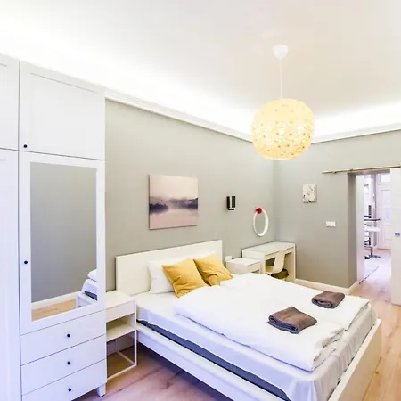 Riverside In Downtown Apartman