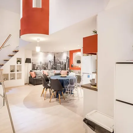 Bpr Red Tower Duplex Apartment *