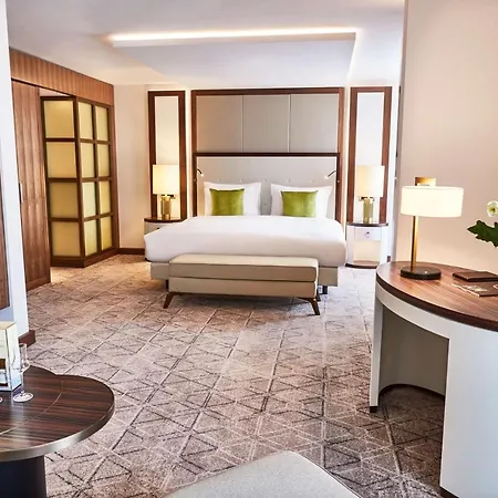 Kempinski Corvinus 5* Budapest