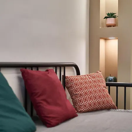 F4 Design Apartment- Apartment