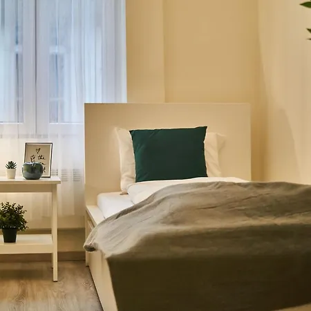 Apartment F4 Design Apartment- *