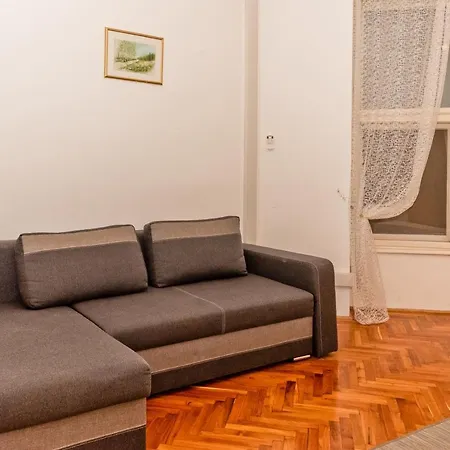 Danubius Grand Astoria Appartamento Budapest