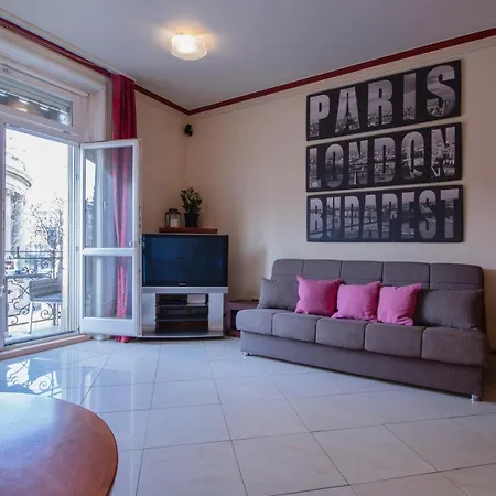 Basilica View Luxury Apartamento